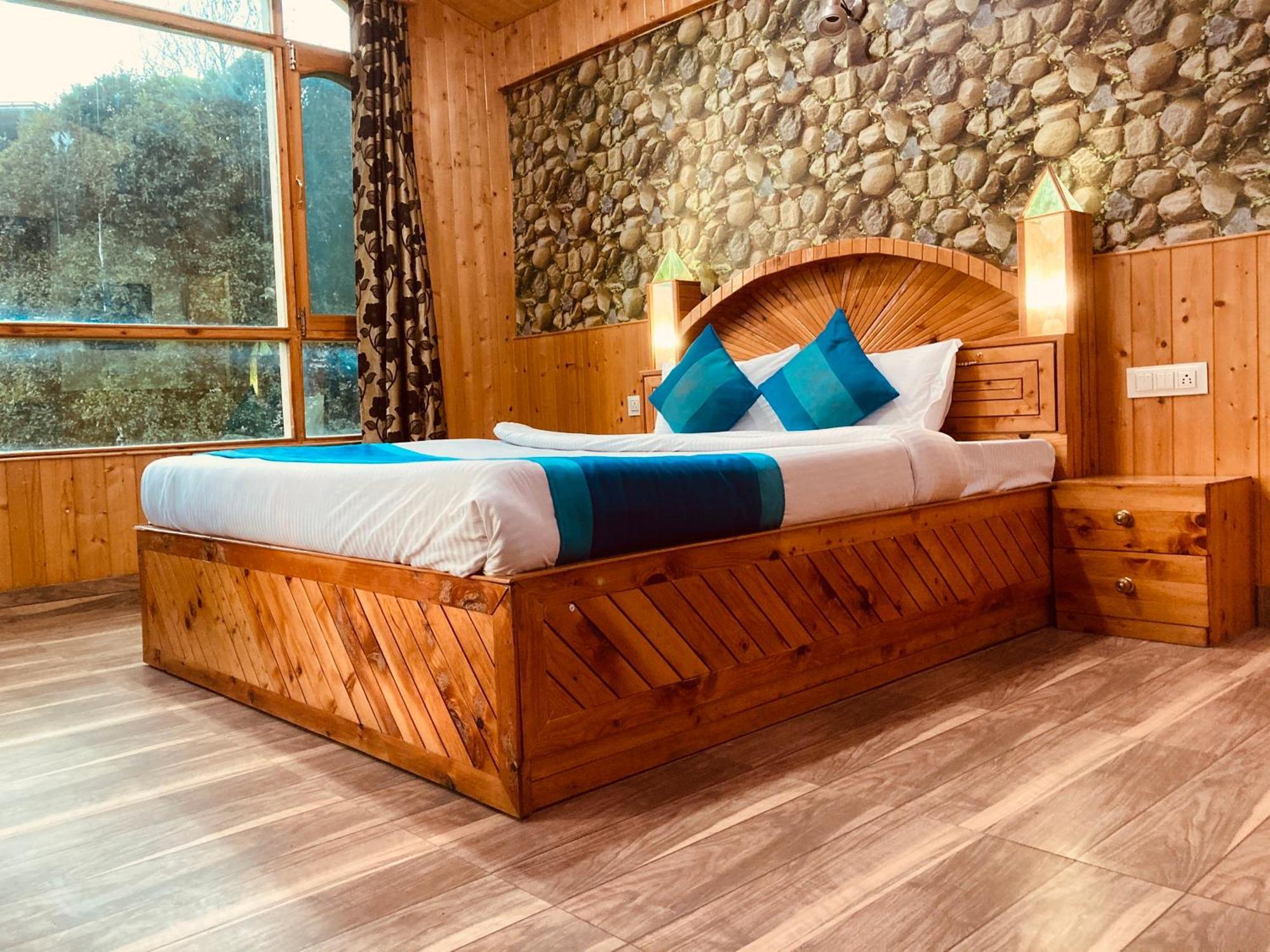 Woods Villa Cottage, Manali Экстерьер фото