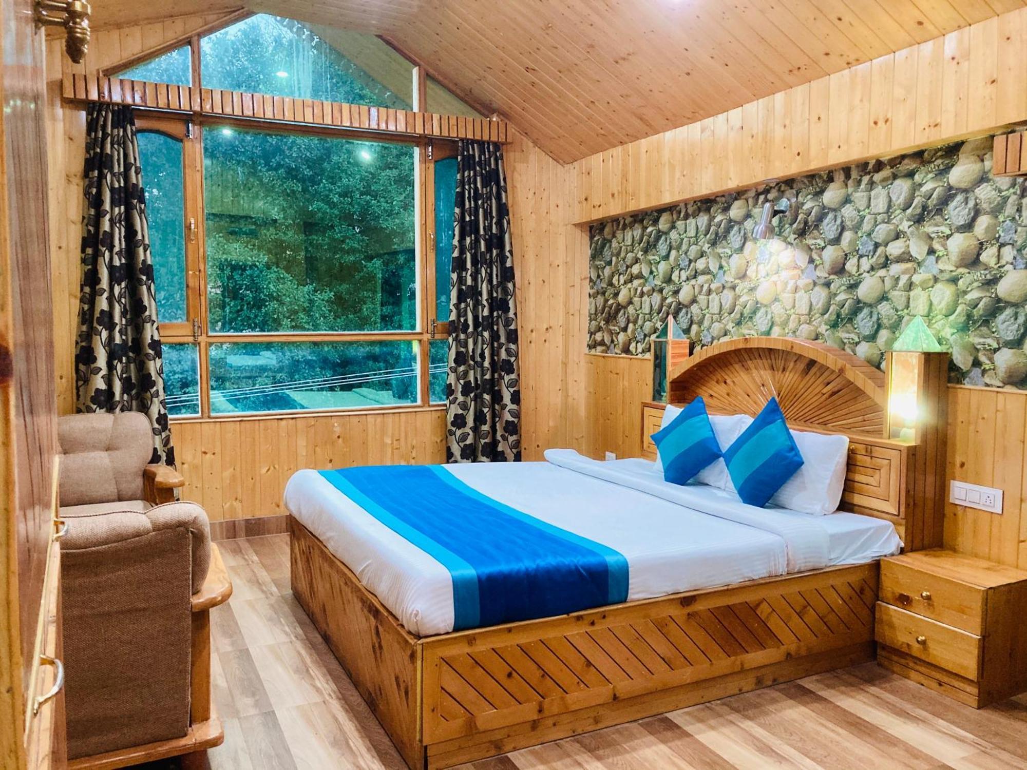 Woods Villa Cottage, Manali Экстерьер фото