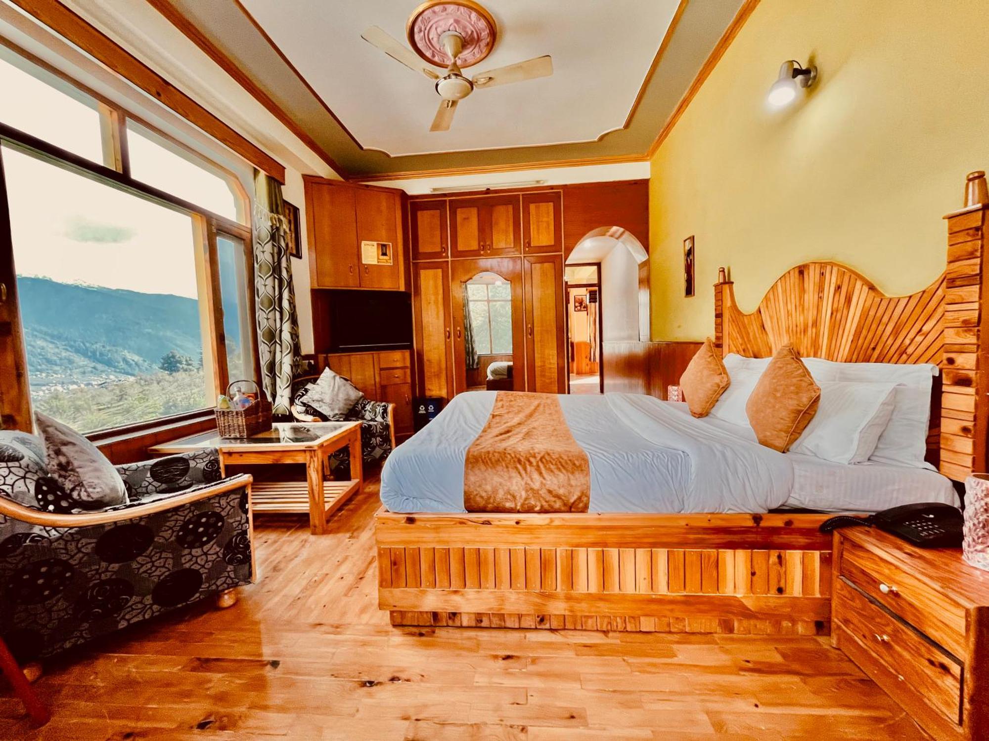 Woods Villa Cottage, Manali Экстерьер фото