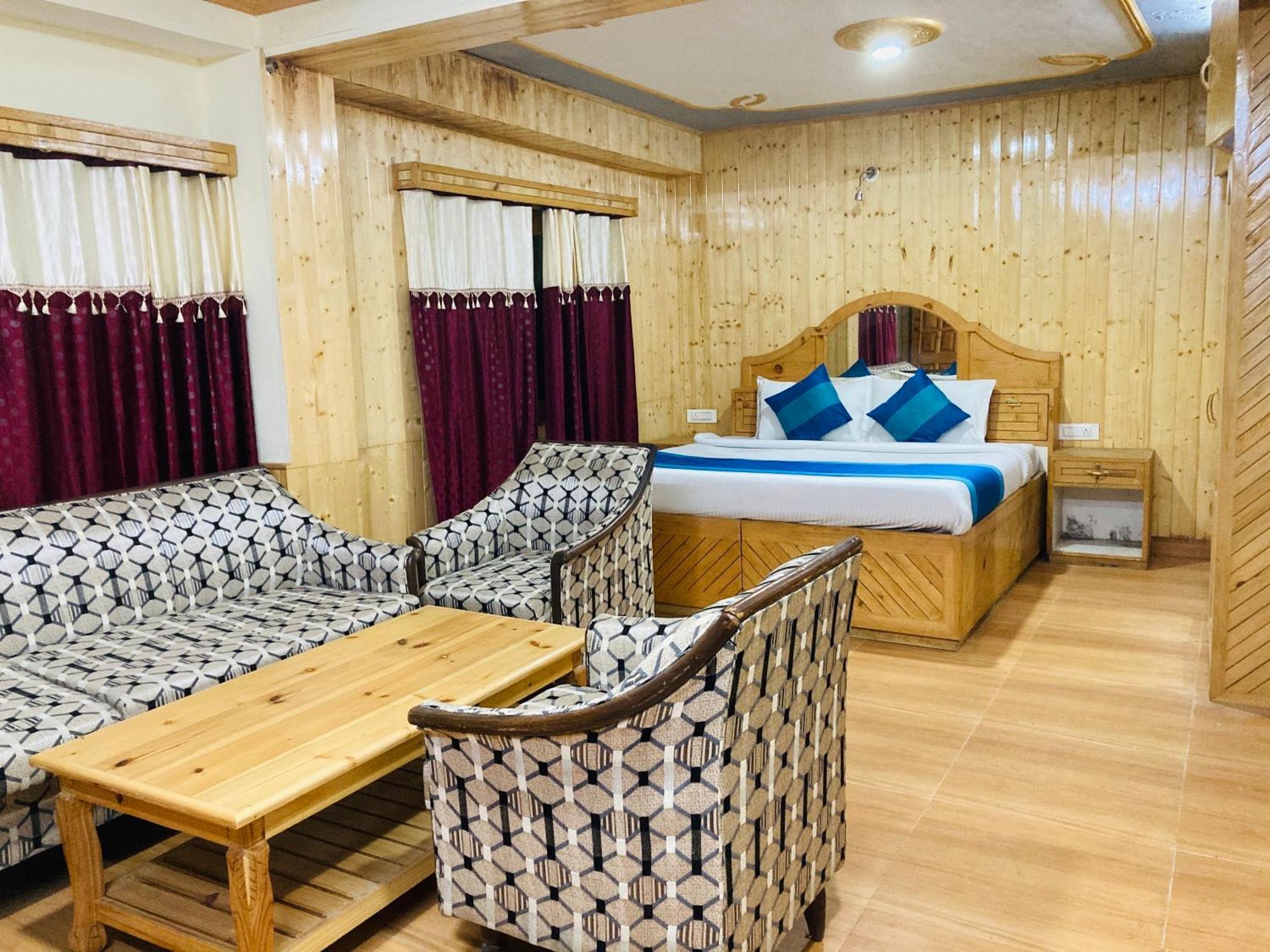 Woods Villa Cottage, Manali Экстерьер фото