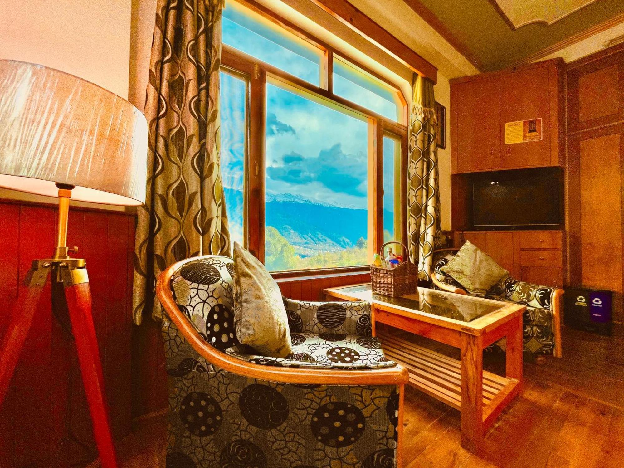 Woods Villa Cottage, Manali Экстерьер фото
